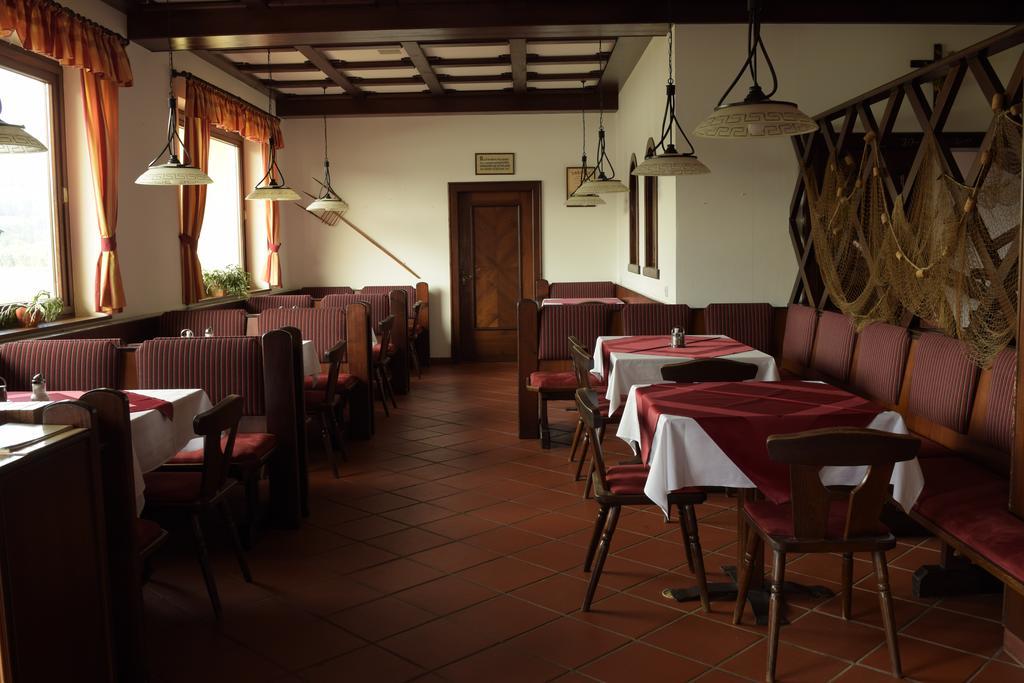 Gasthof S'Schatzkastl Ardagger Markt Exterior foto